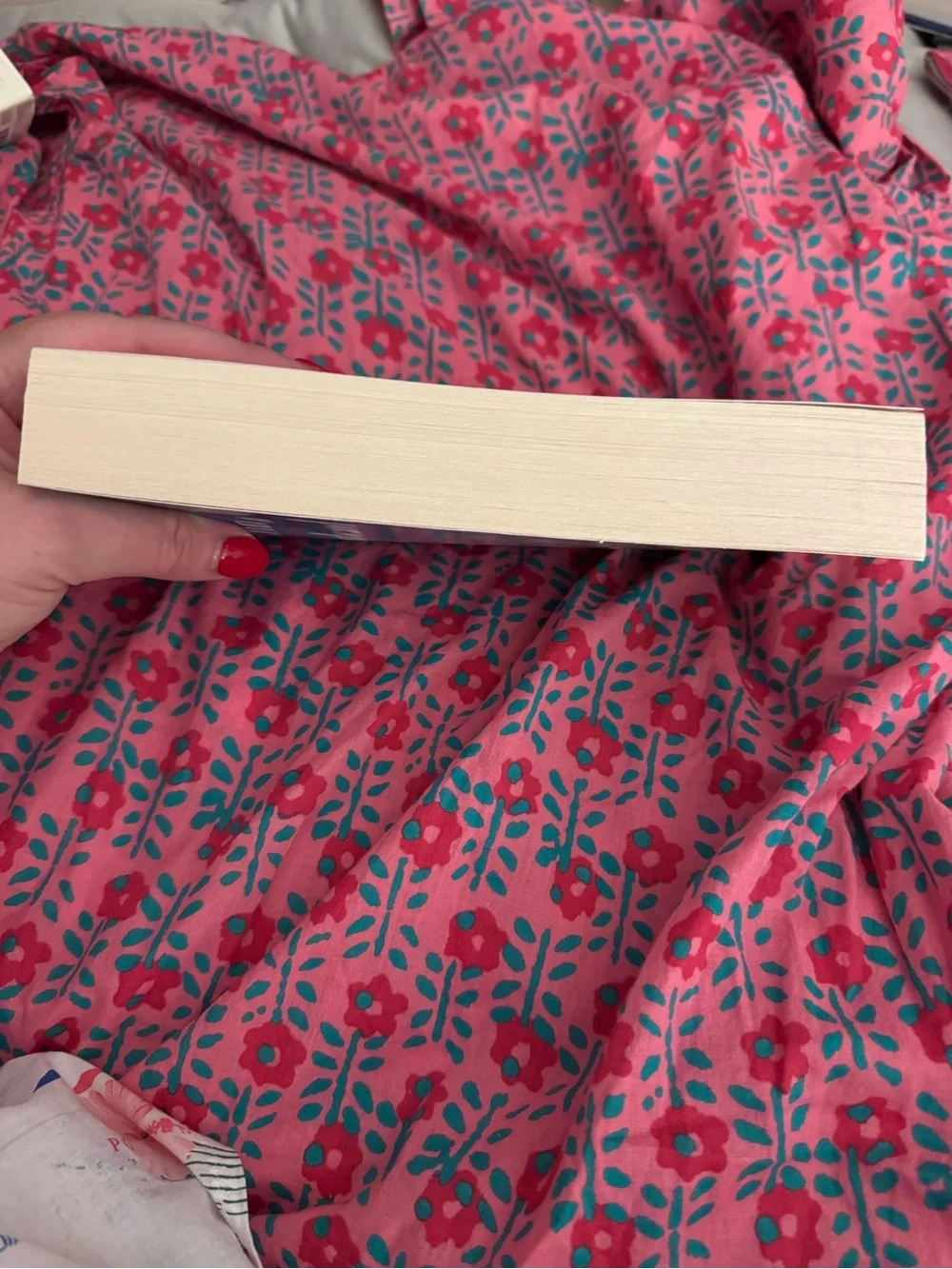 Elin Hilderbrand- Here’s to Us - Paperback - *Like New!